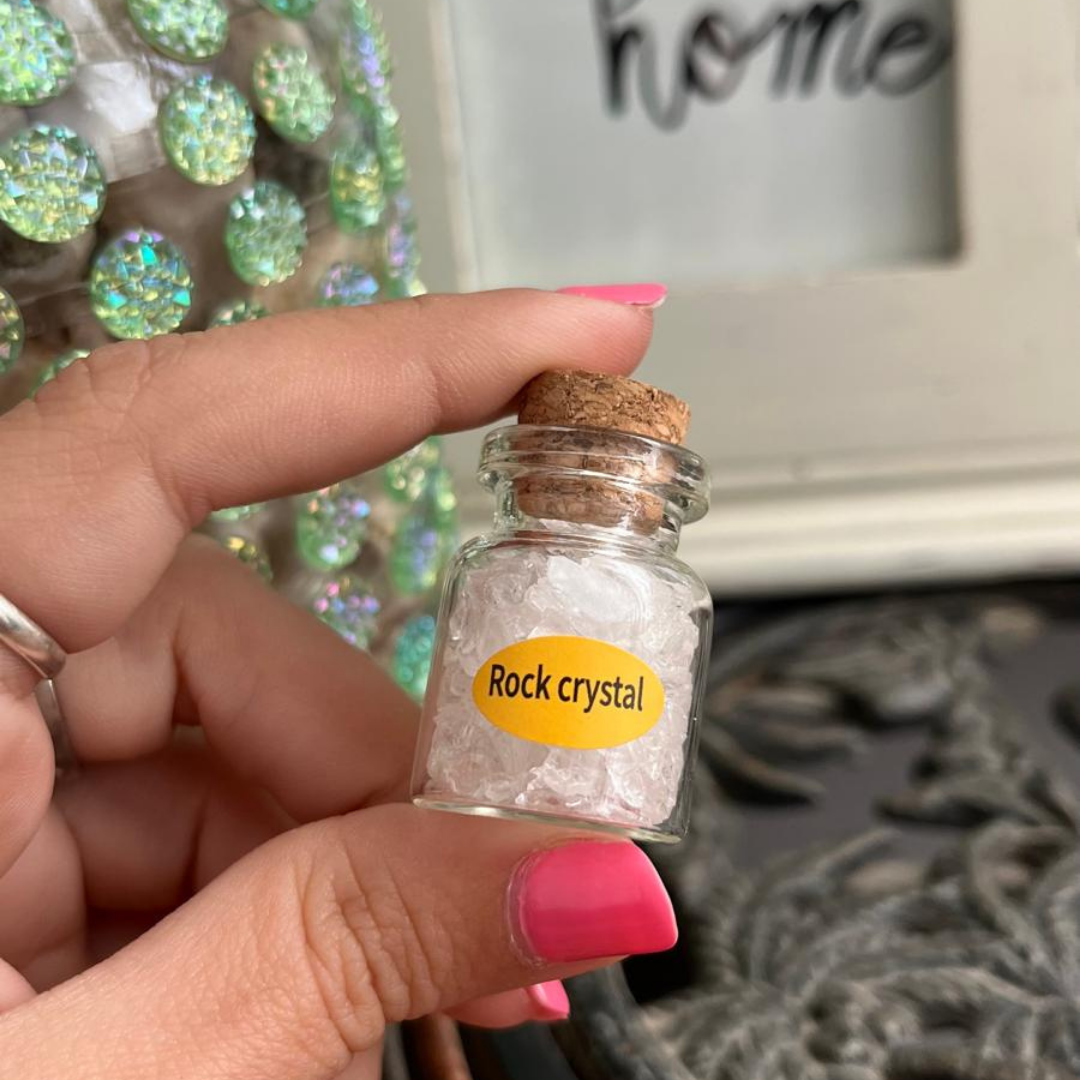 Frasco con Chips de Cuarzo Blanco