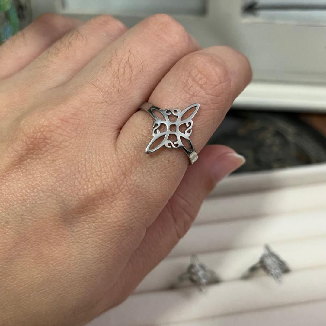 Anillo Nudo Bruja Acero