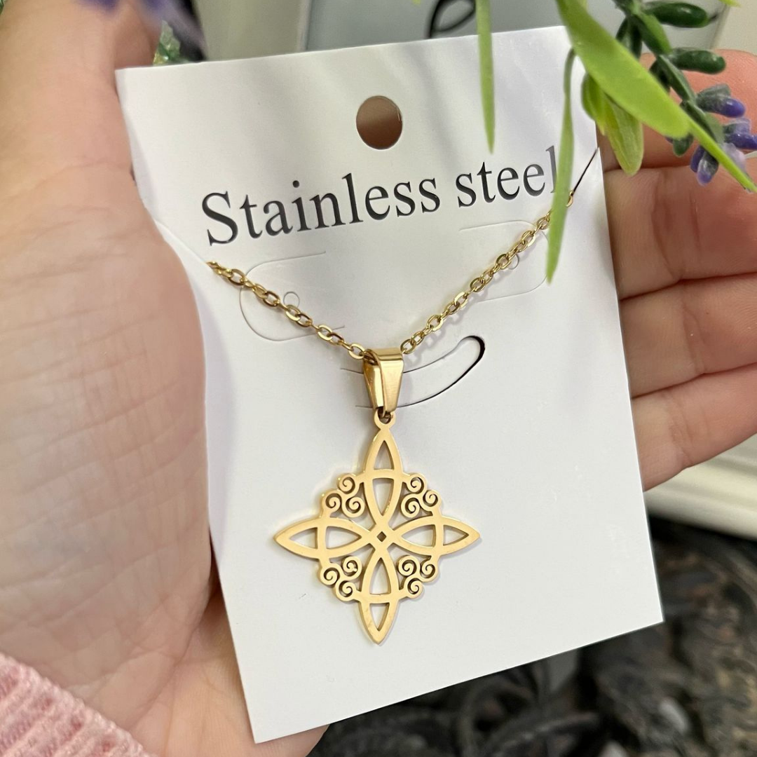 Collar Nudo de Bruja Acero